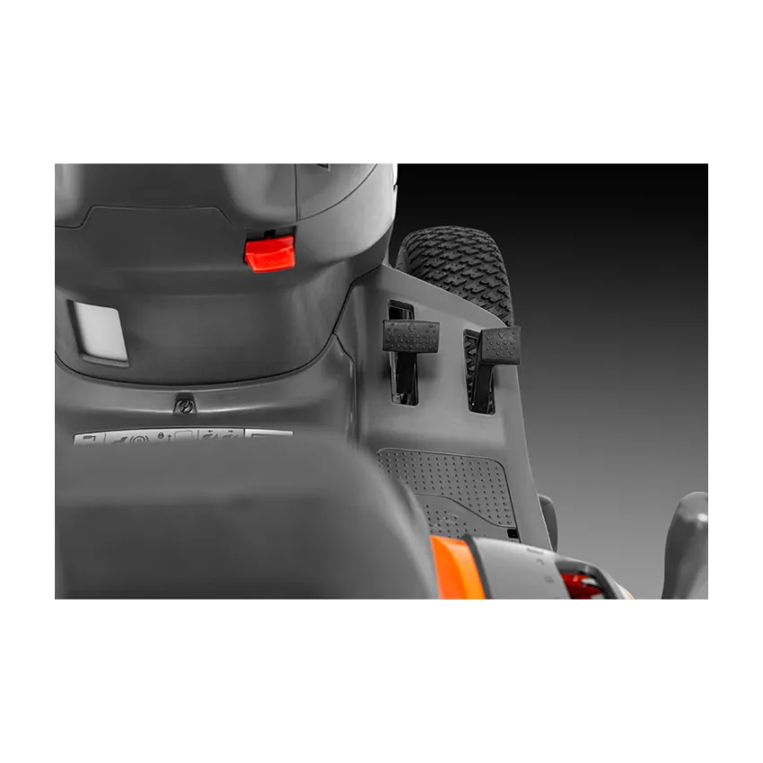 Husqvarna TC 114 Градински трактор - 95 см ширина на косене, 250 л кош и хидростатична трансмисия