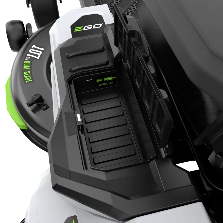 EGO Zero Turn ZT5201E-L 132 см косачка райдер